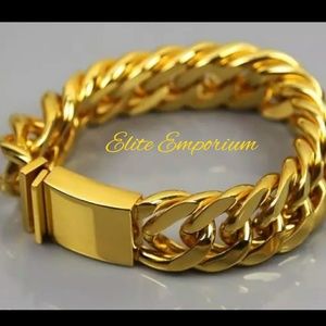 Gorgeous 24K gold-plated bracelet