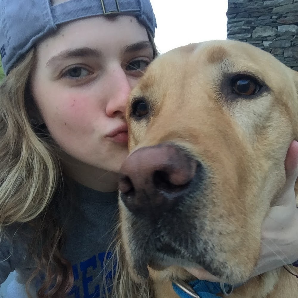 Meet your Posher, Emily