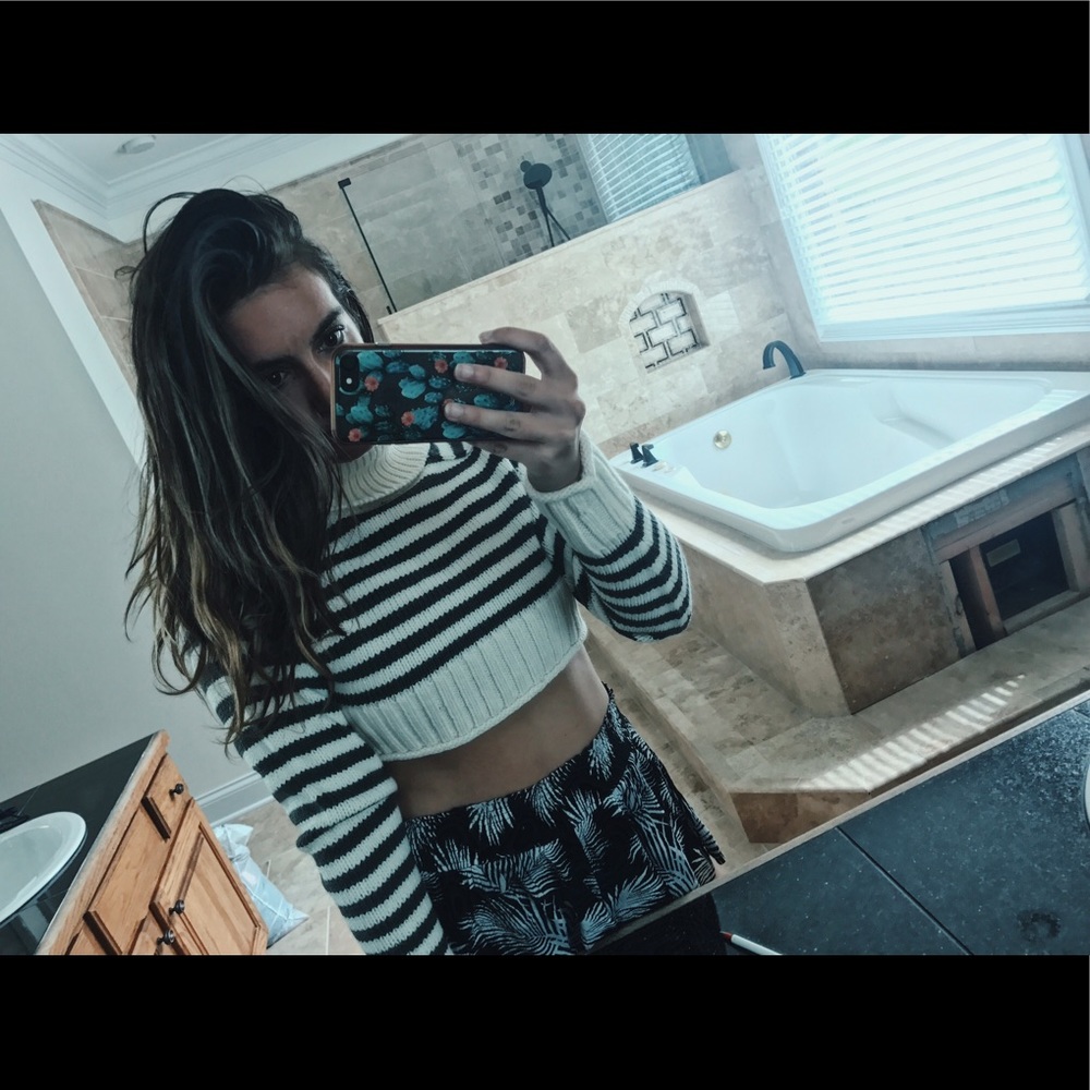 zara crop top