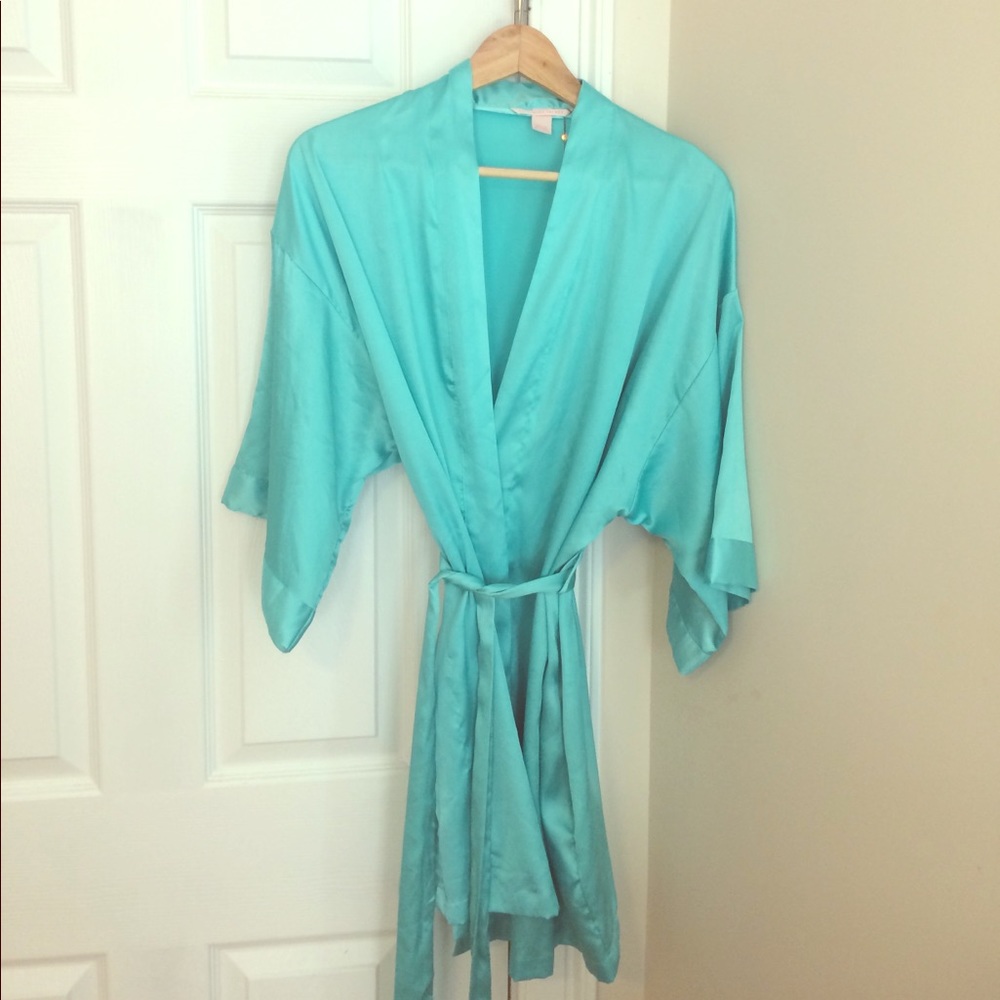 💋SEXY Satin Kimono Victoria's Secret