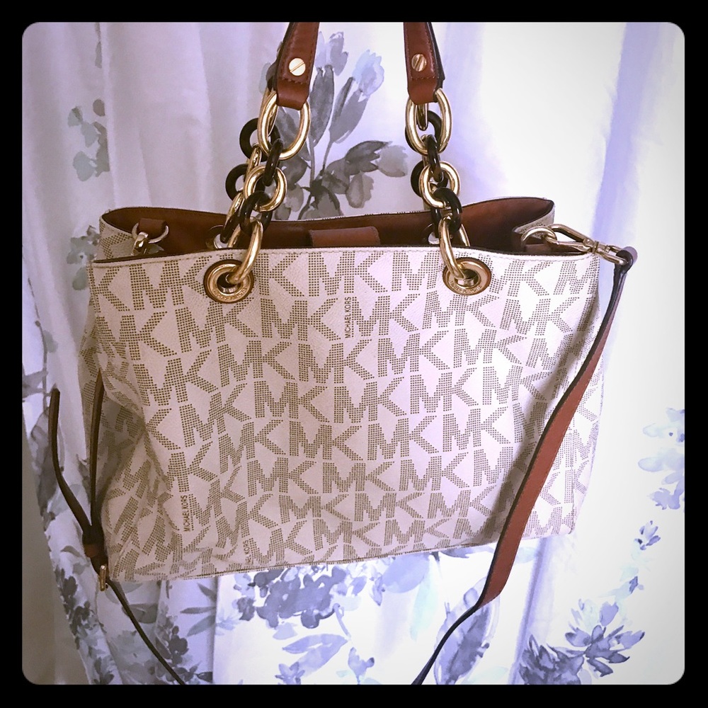 MK Purse