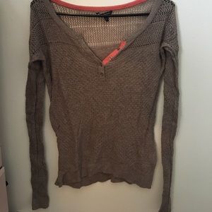 American Eagle mauve light sweater
