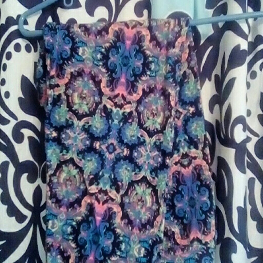 SOLD tc neons! EUC! Worn once! Washed per LLRS
