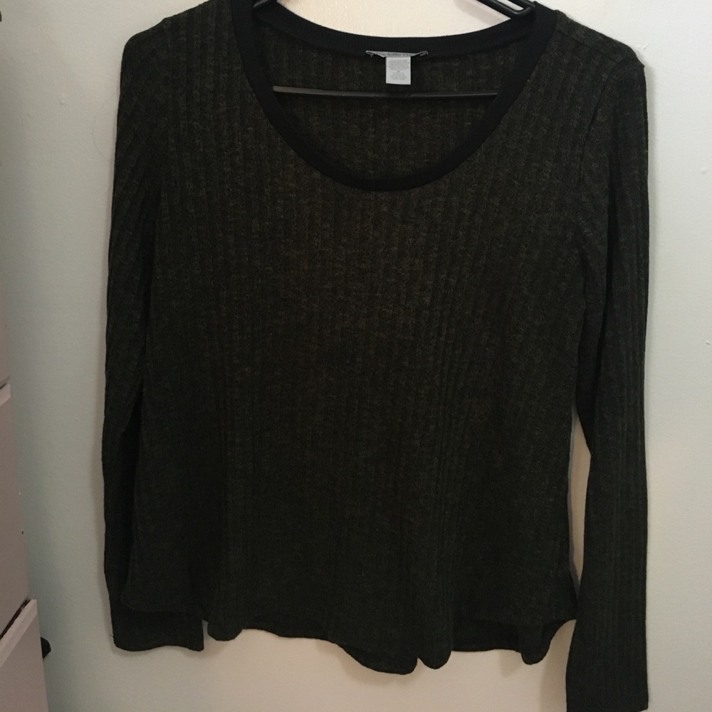 Charlotte Russe hunter green sweater