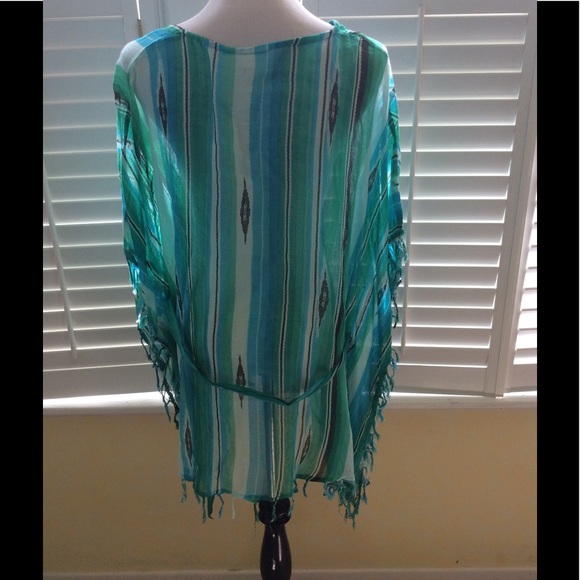 Top - Picture 3 of 3