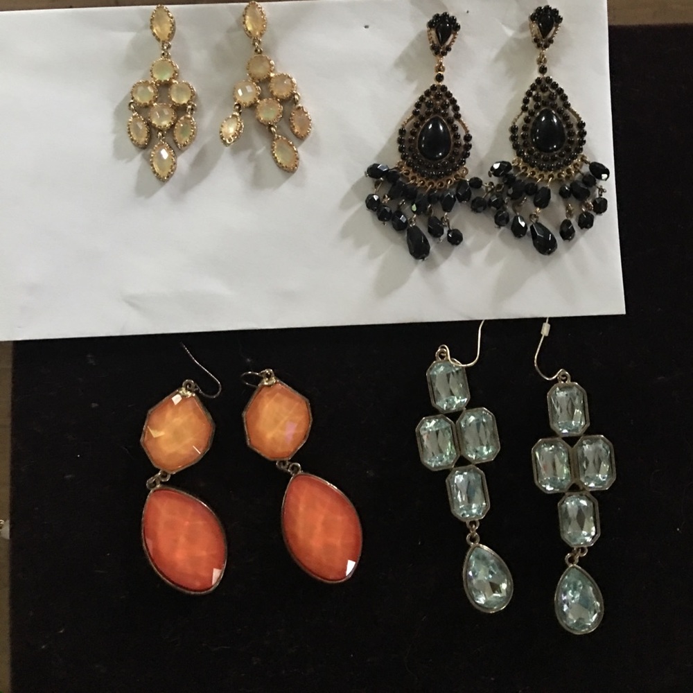 4 pairs of chandelier earrings
