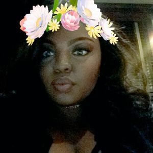 Meet your Posher, Tisha