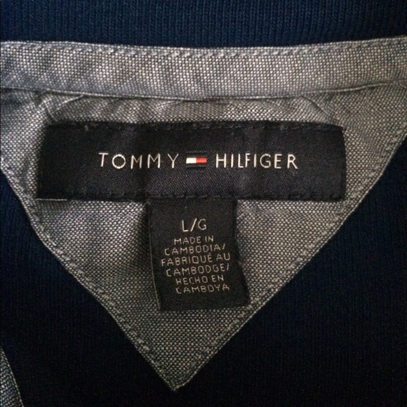Tommy Hilfiger lomg sleeve sweater - Picture 3 of 3