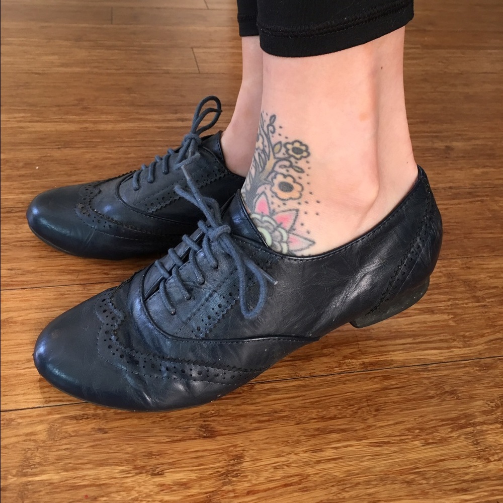 Navy Oxford Shoes