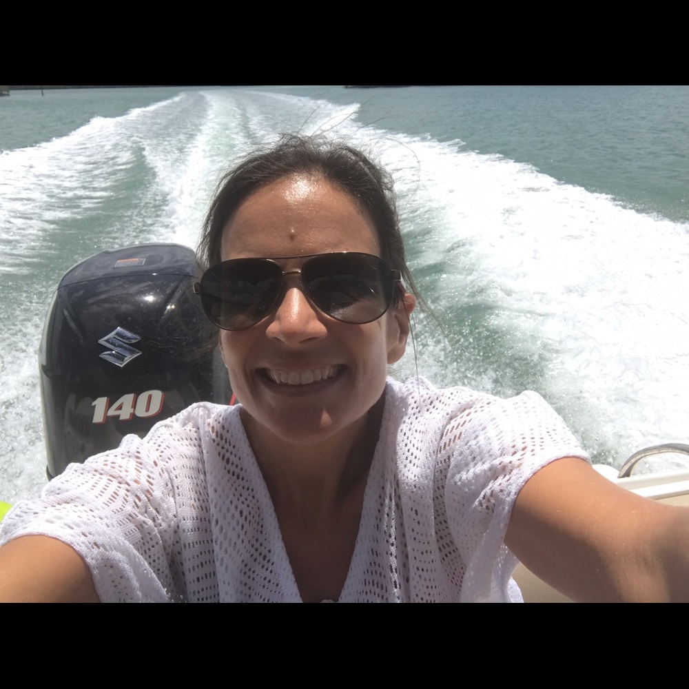 Meet your Posher, Amy