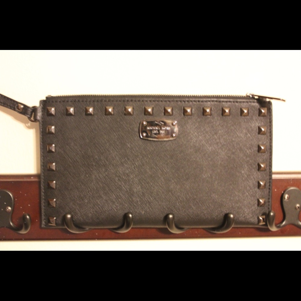 Michael Kors Wristlet/Wallet