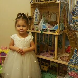 Meet your Posher, Rhonda