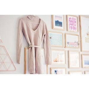 Rose choker cozy dress!