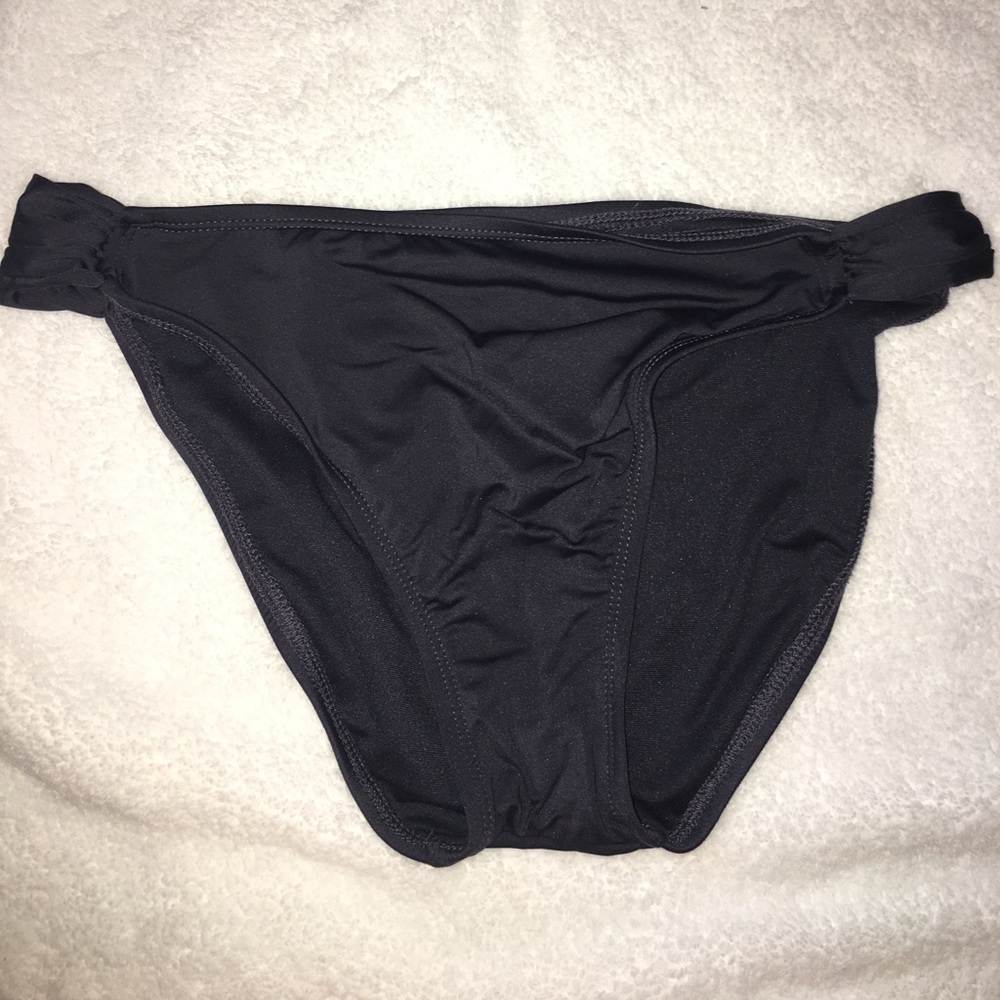 Bikini bottoms