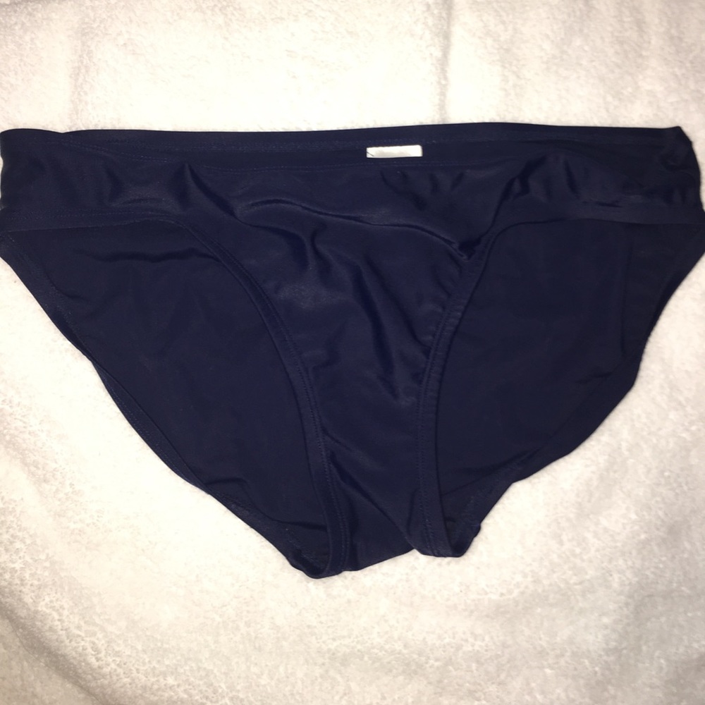 Bikini bottoms
