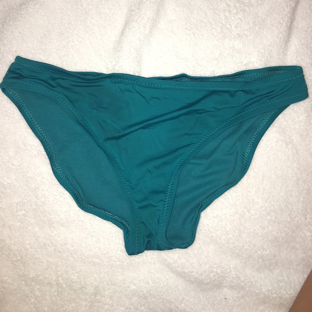 Bikini bottoms