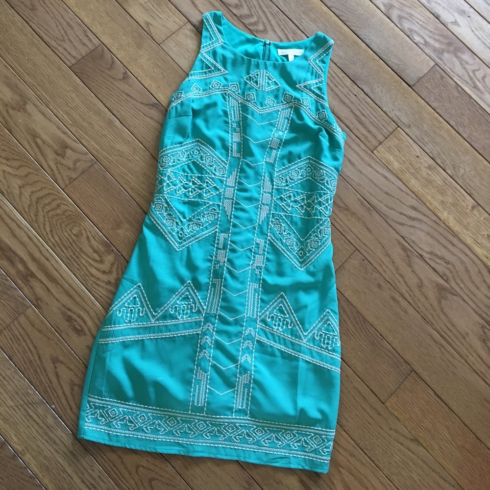 Green Aztec Embroidered Dress - Picture 1 of 4