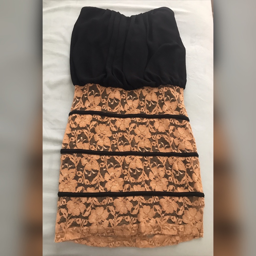 Strapless dress