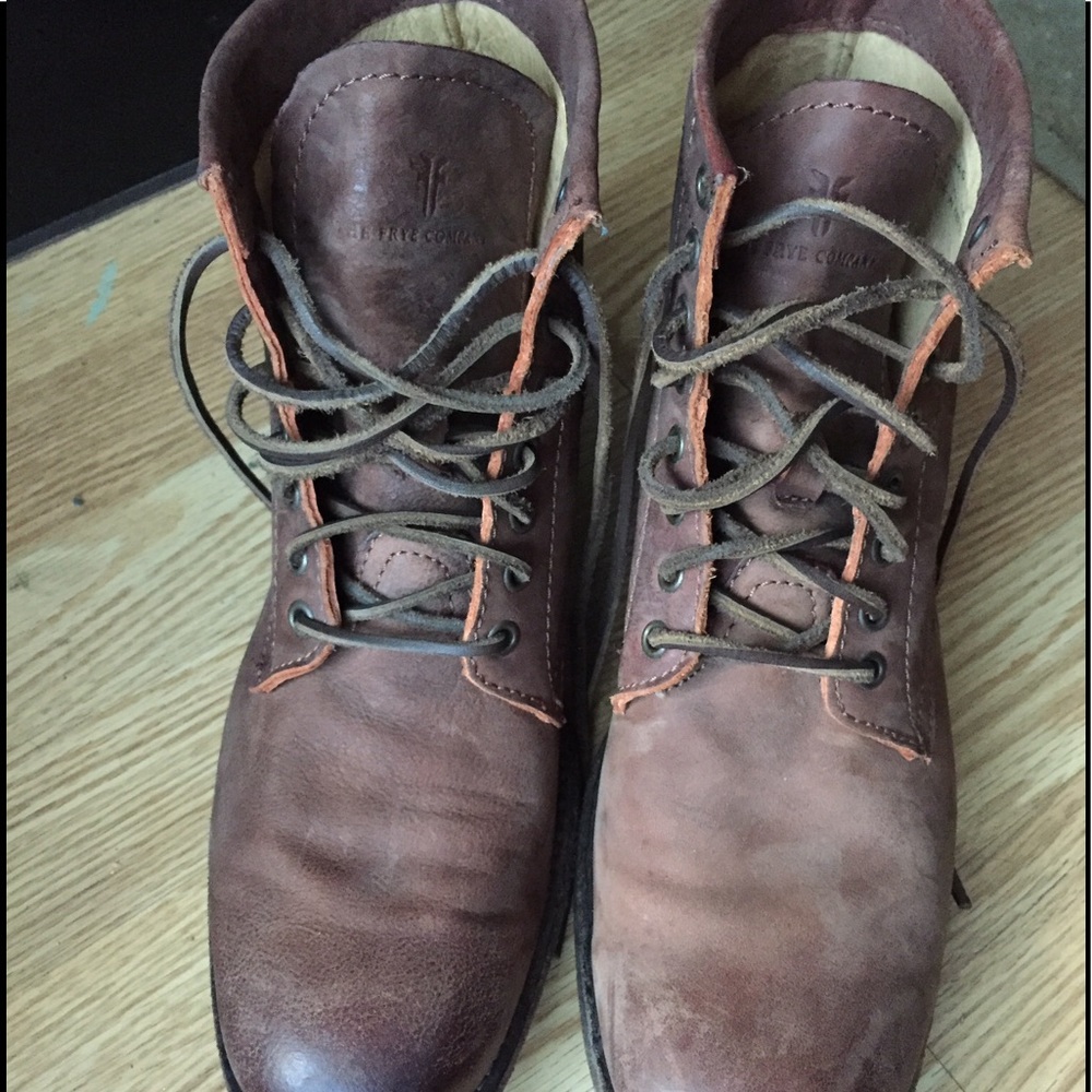 Frye Tyler boot size 9.5