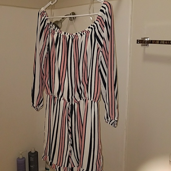 Romper - Picture 4 of 4