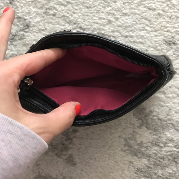 Hot pink & black pleather clutch purse / wristlet - Picture 6 of 6