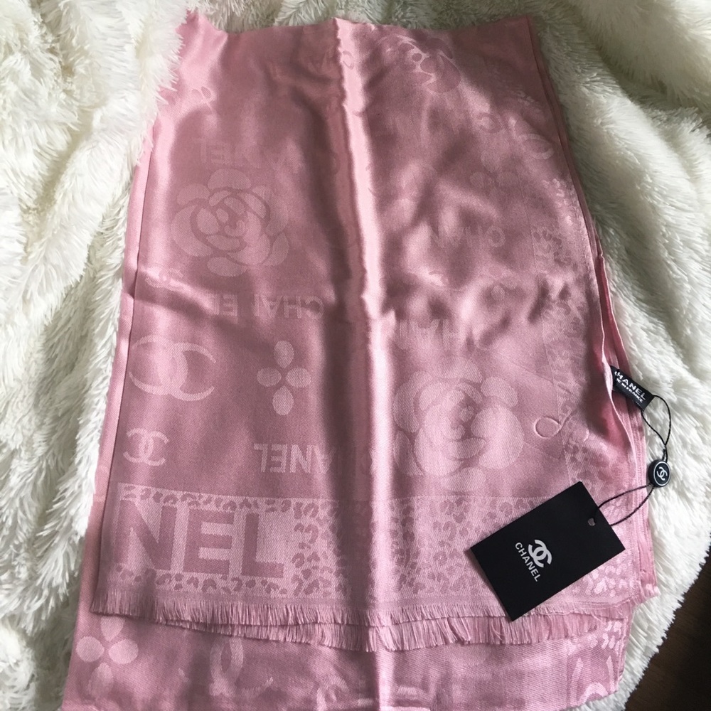 Chanel scarf