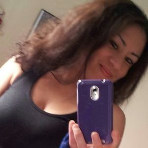 Meet your Posher, Mirna