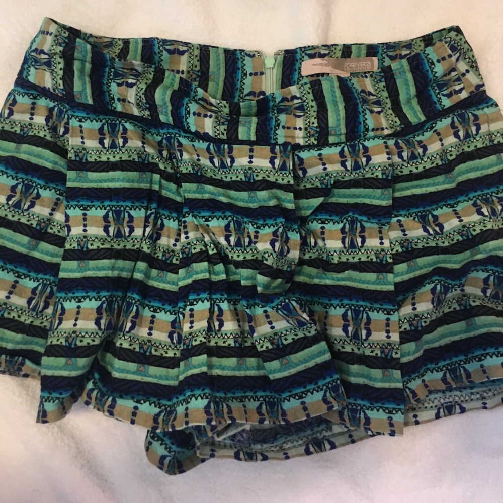 Skort