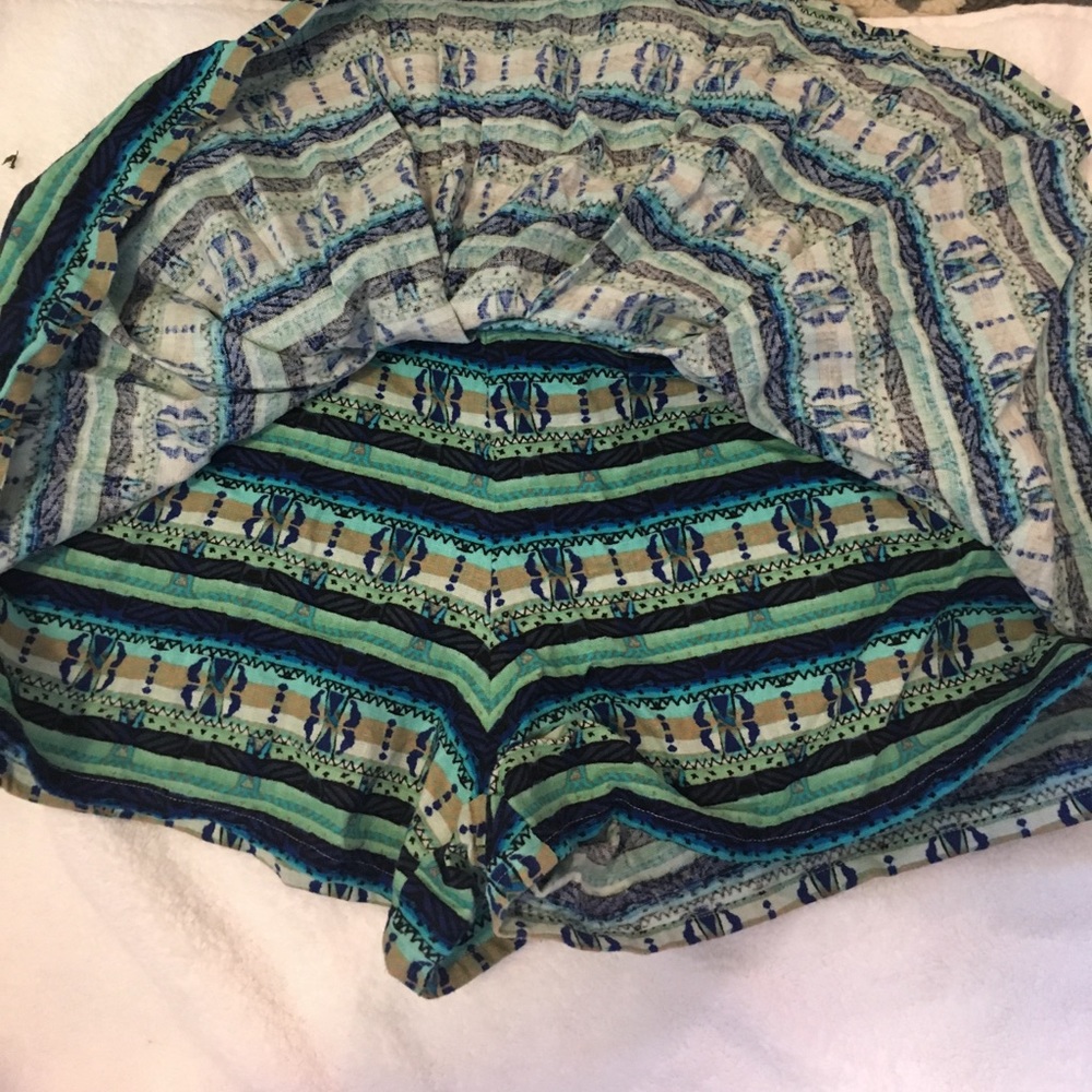 Skort - Picture 2 of 3