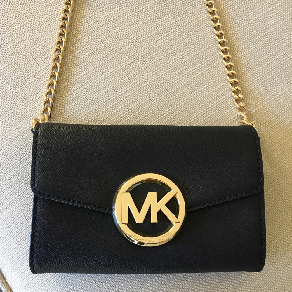 Micheal Kors clutch/chain wallet