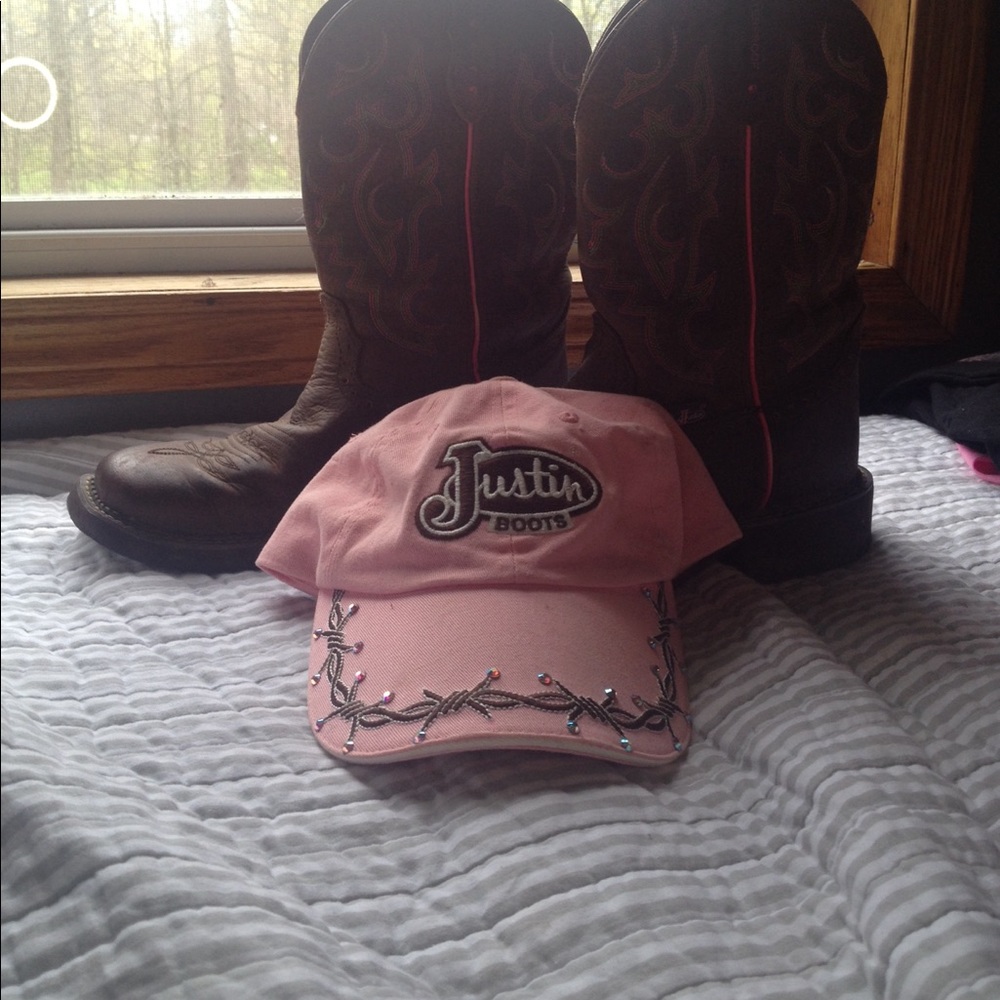 Justin Boots cap