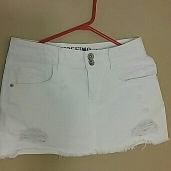 Mossimo Supply Co. Dresses & Skirts - Cute Mossimo Distressed White Jean Skirt
