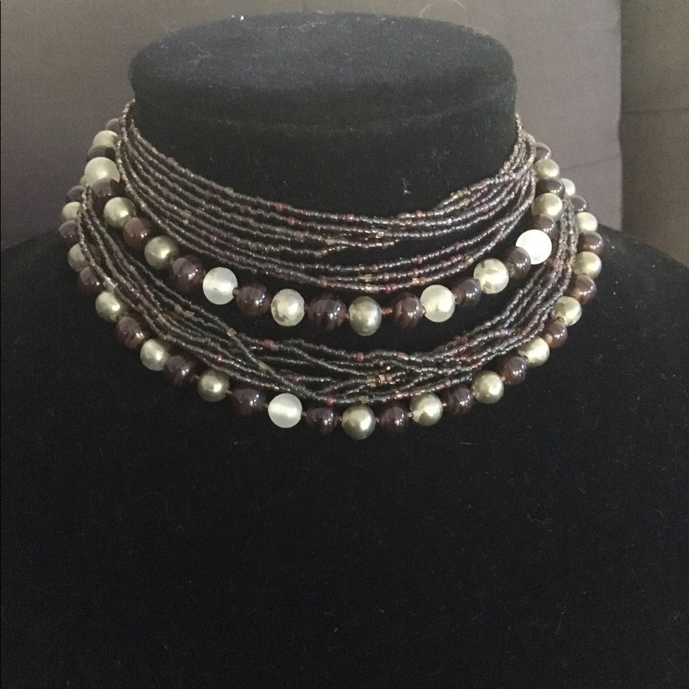 Pearls and beads vintage necklace