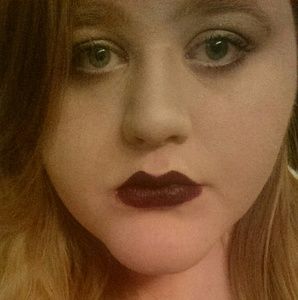 Meet your Posher, Savannah