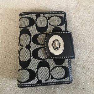 Coach women's wallet