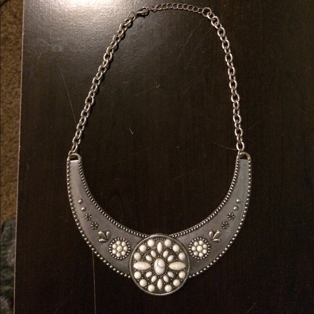 Fashion neckless