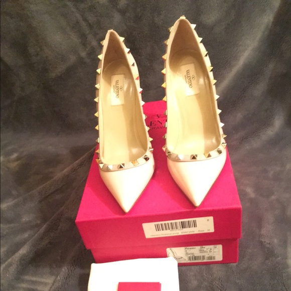 Valentino Rock Stud Pumps - Picture 2 of 7