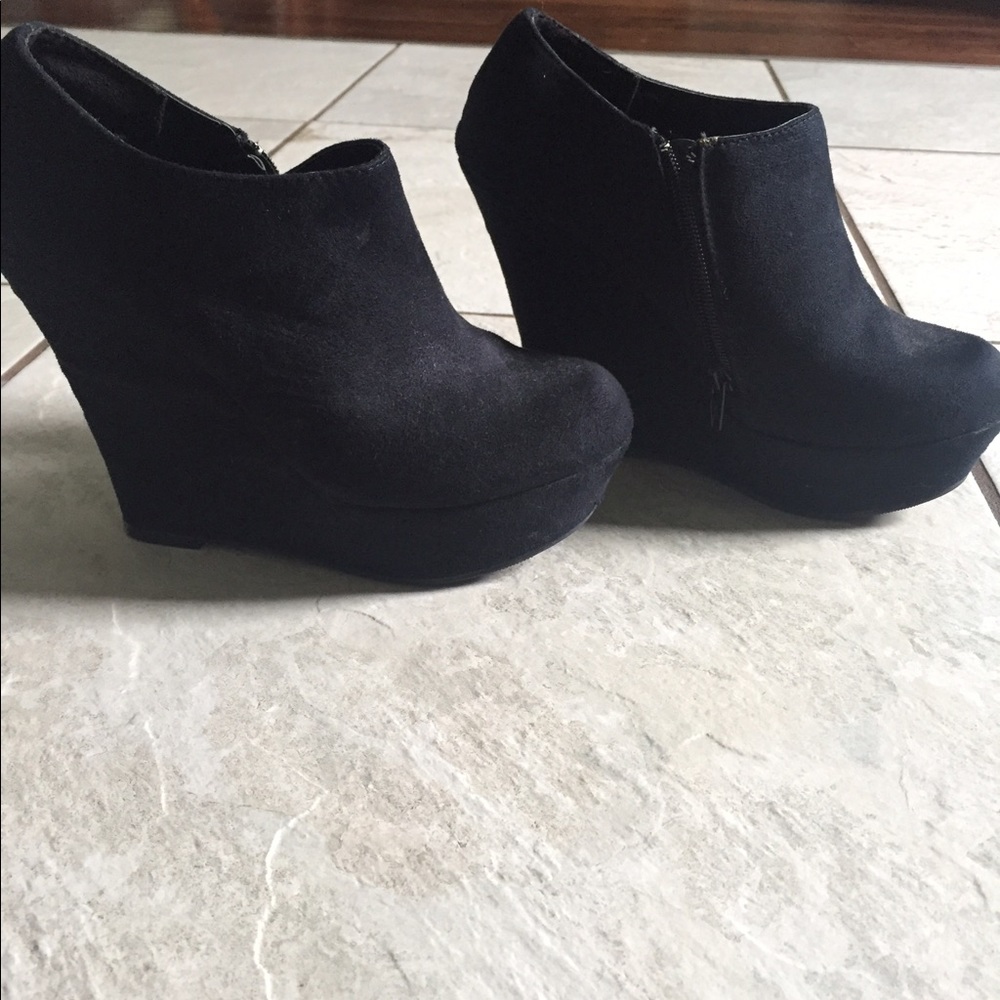 🚫SOLD🚫 Target black ankle booties