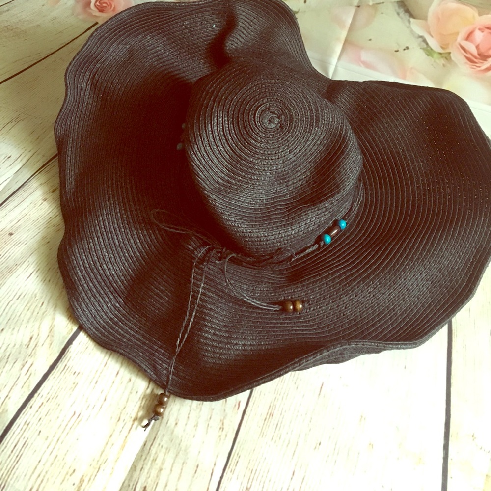 Rue 21 black hat