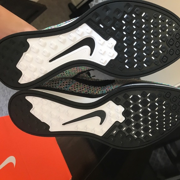 ‼️SOLD‼️ BRAND NEW Flyknit Racer Multi - Picture 3 of 4