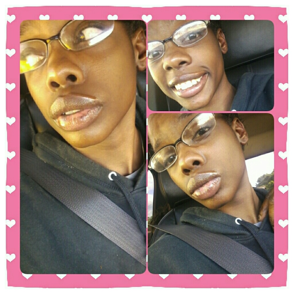 Meet your Posher, Kearia