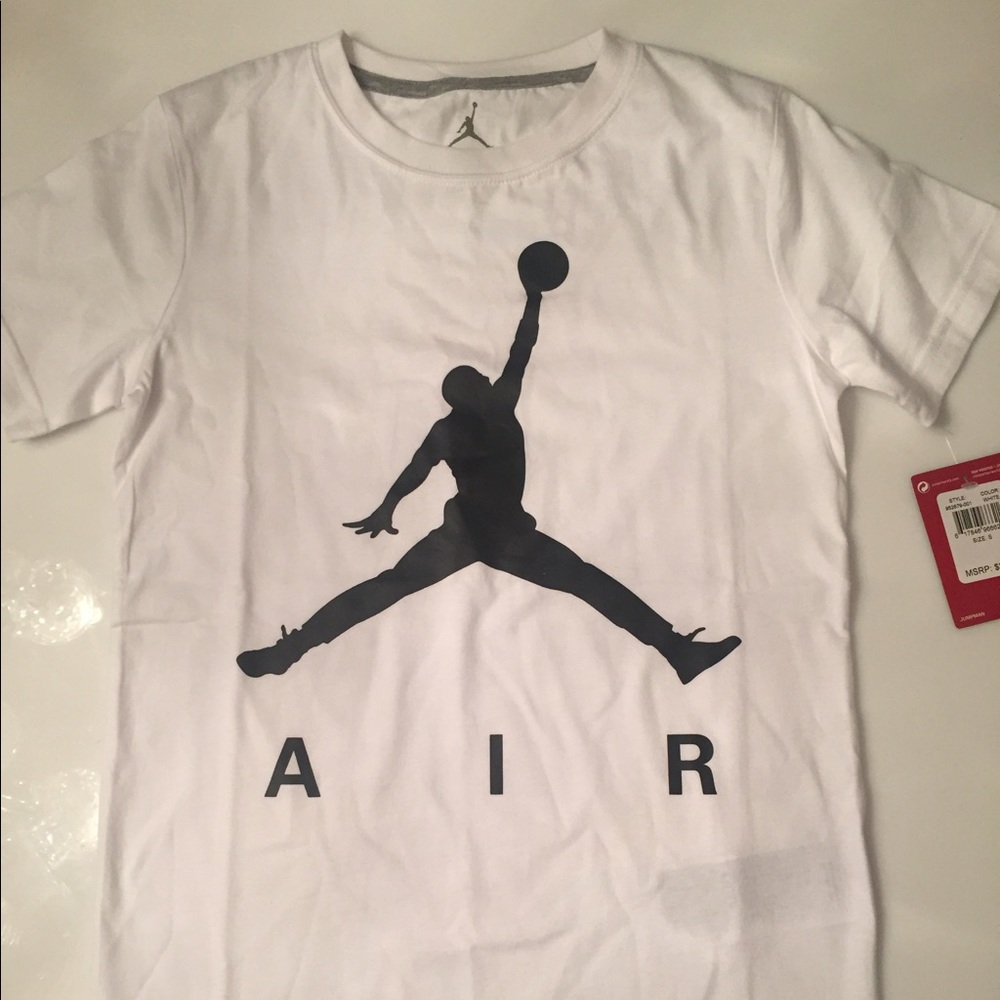 Nike Boys White and Black Air Jordan T-shirt YS