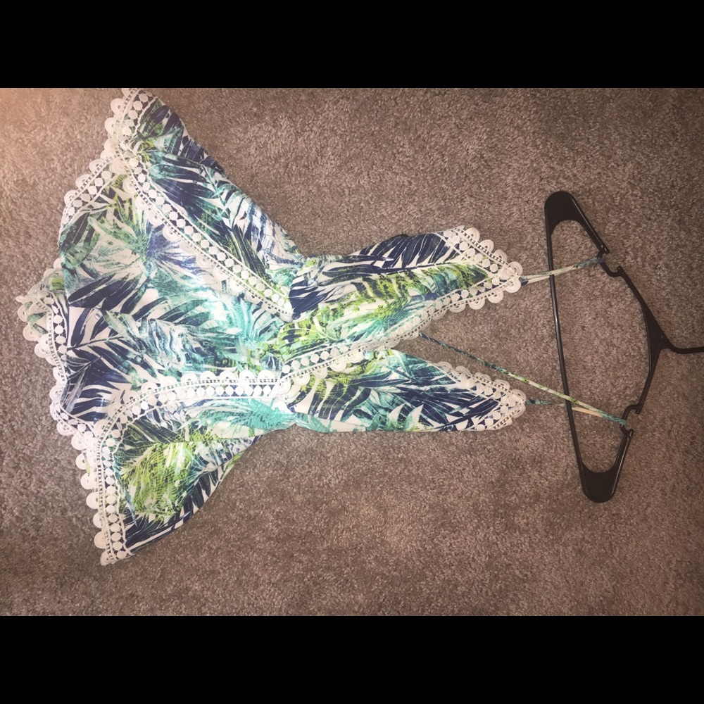 Green leaf romper