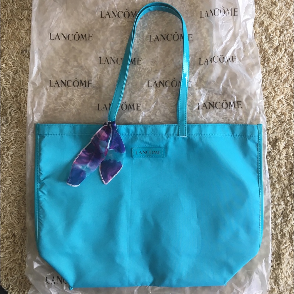 💠NEW!💠Lancôme Polyvinyl Large Waterproof Tote