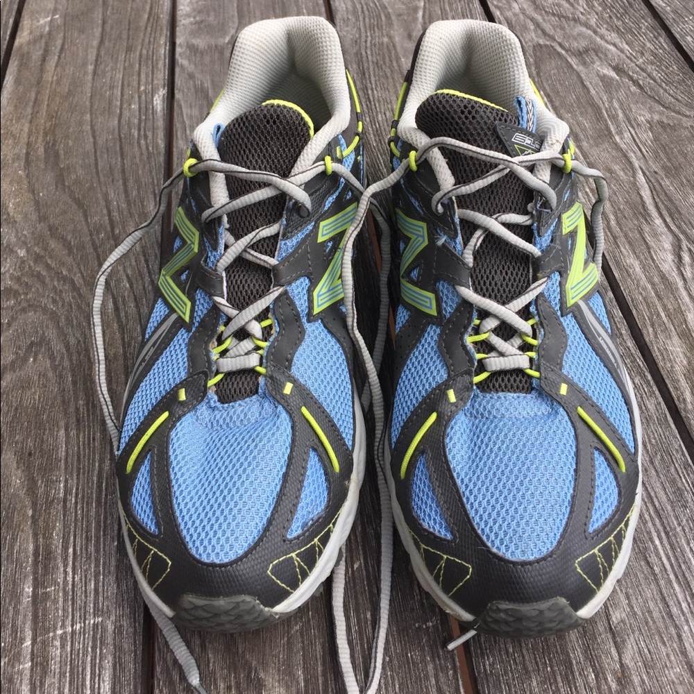 New balance trail sneakers