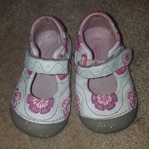 Stride Rite Shoe