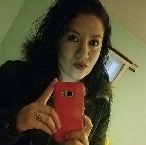 Meet your Posher, Sonia