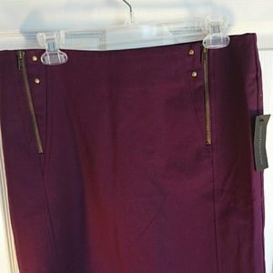 SALE Worthington Plum Zip Front Skirt NWT