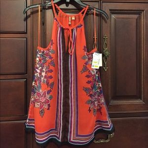 Sleeveless top
