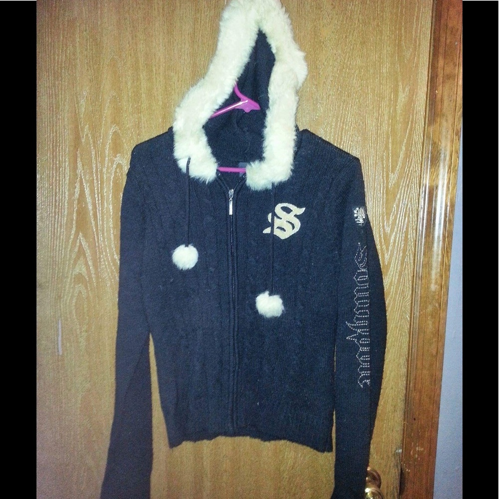 South Pole sweater reduced